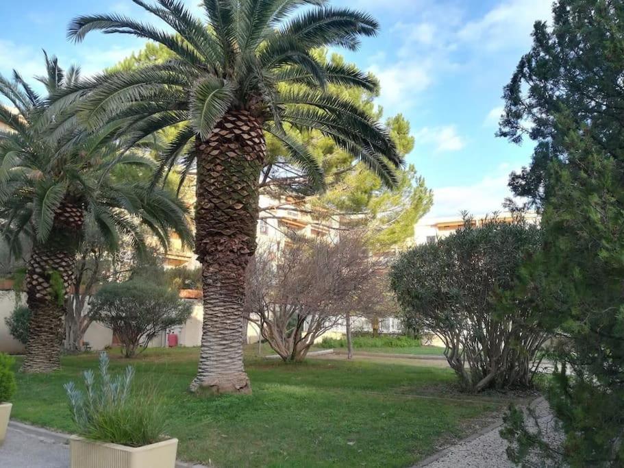 Les Jardins Du Luxembourg Hyères Exterior foto